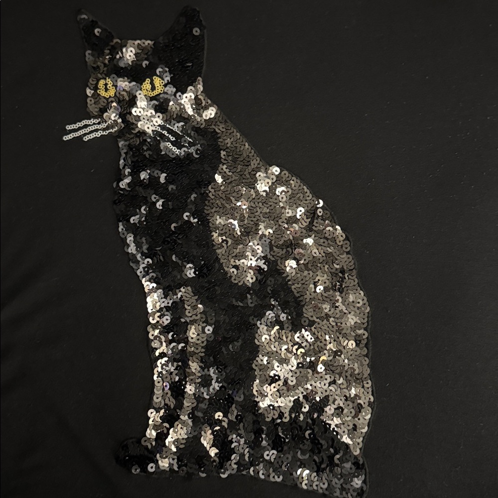 H&M sequined cat tee. Size L - Picture 3 of 5